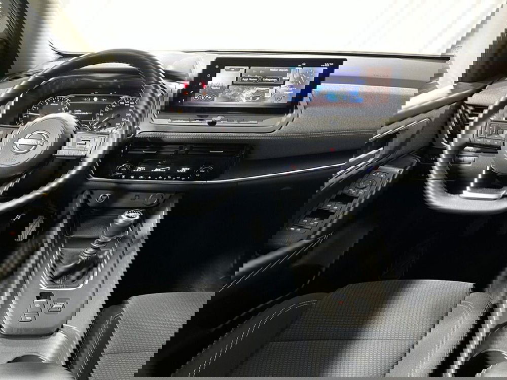 Nissan Qashqai usata a Sondrio (13)