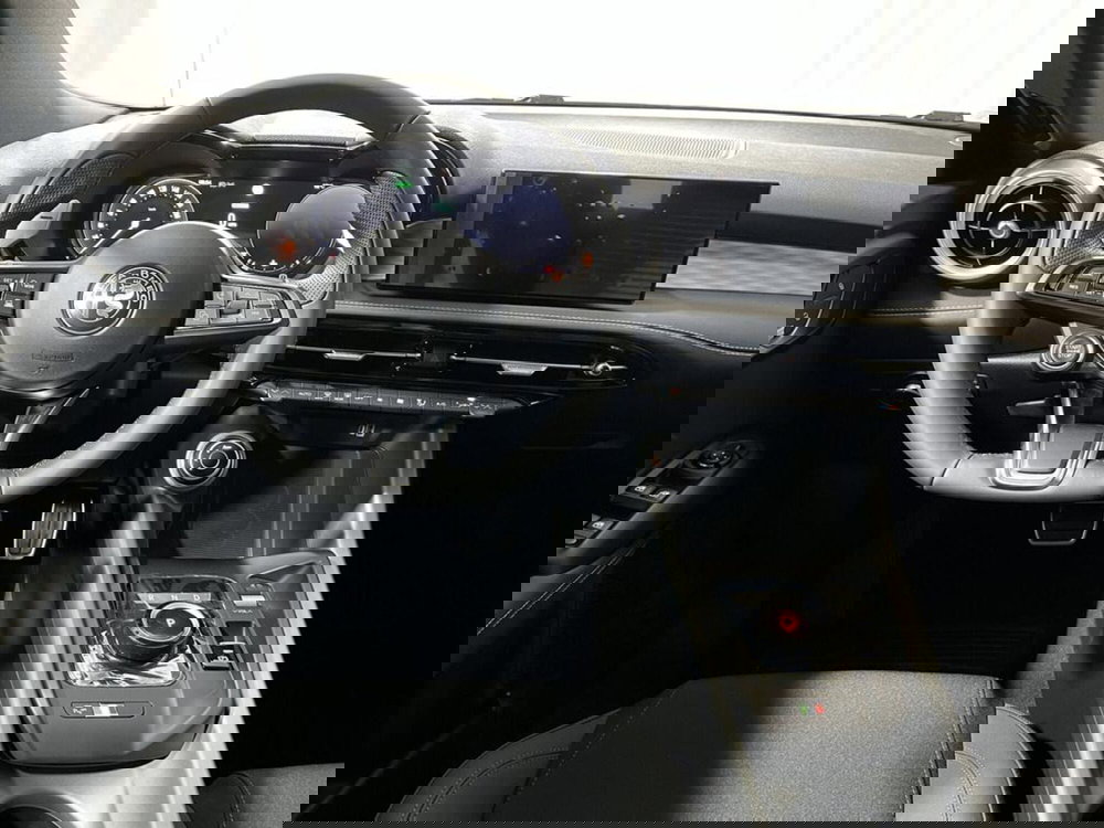 Alfa Romeo Tonale nuova a Sondrio (13)