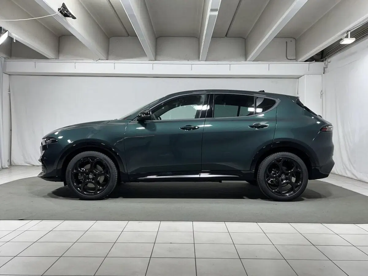 Alfa Romeo Tonale nuova a Sondrio (2)