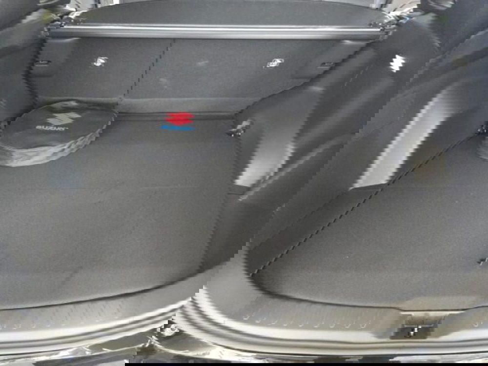 Suzuki Across nuova a Reggio Emilia (16)