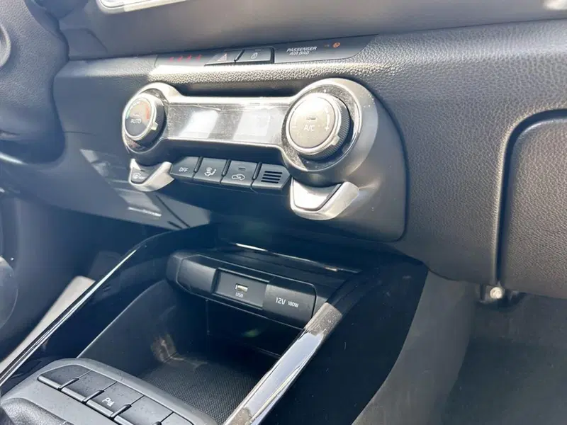 Kia Stonic usata a Piacenza (13)