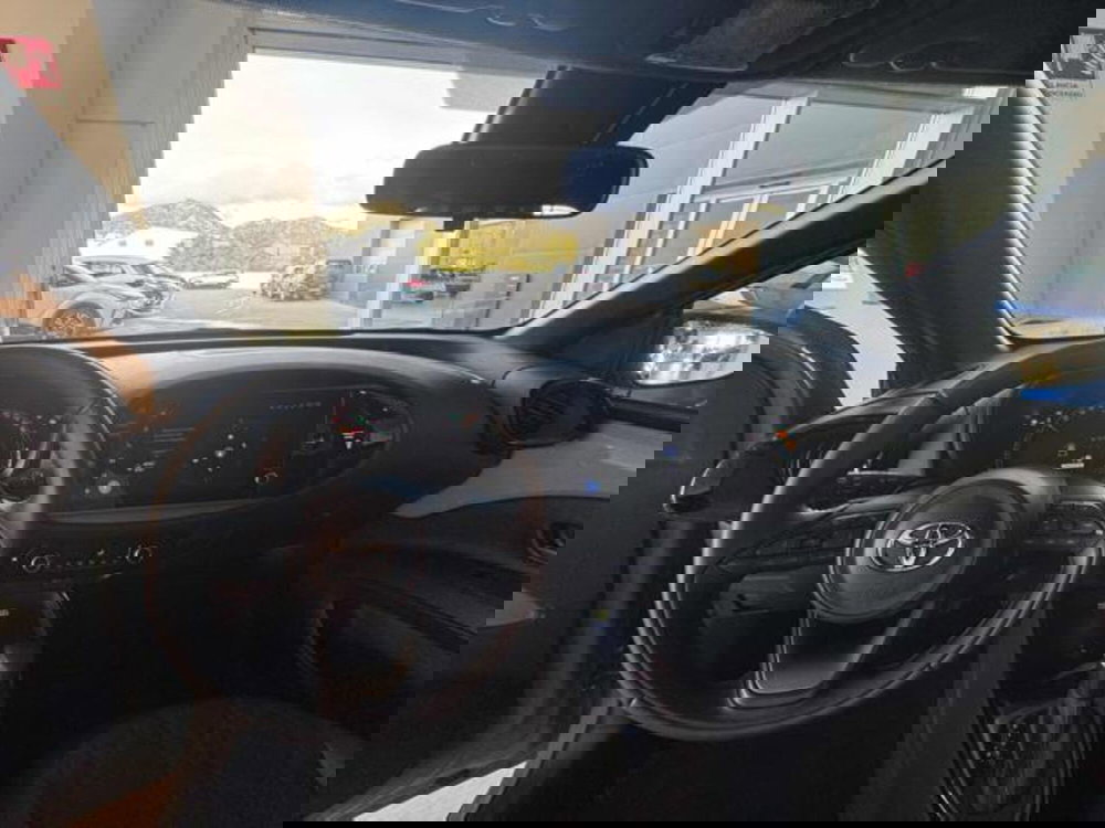 Toyota Aygo X usata a Sassari (12)