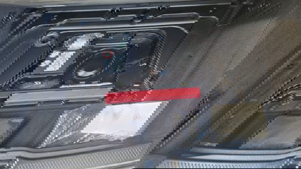 Mercedes-Benz Classe B usata a Lucca (10)