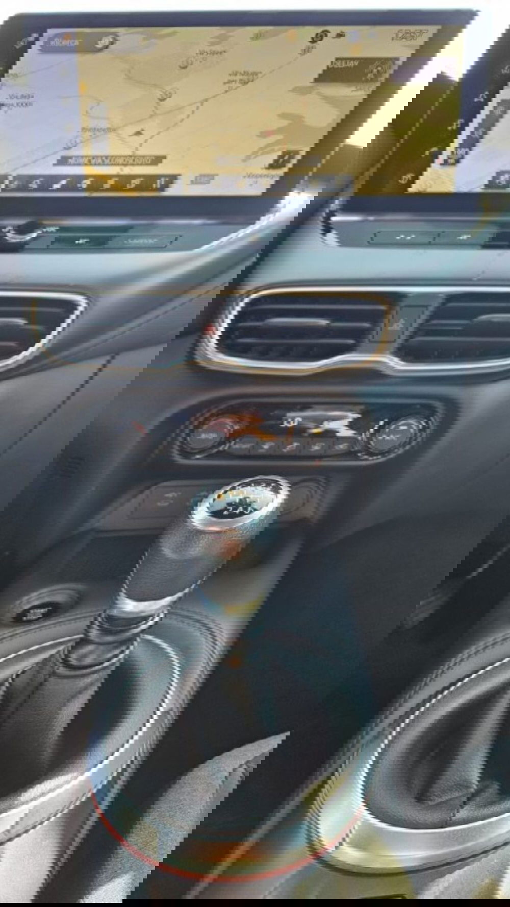 Nissan Juke usata a Lucca (12)