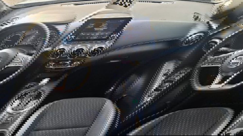 Nissan Juke usata a Lucca (15)