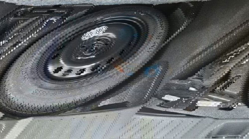 Nissan Juke usata a Lucca (18)