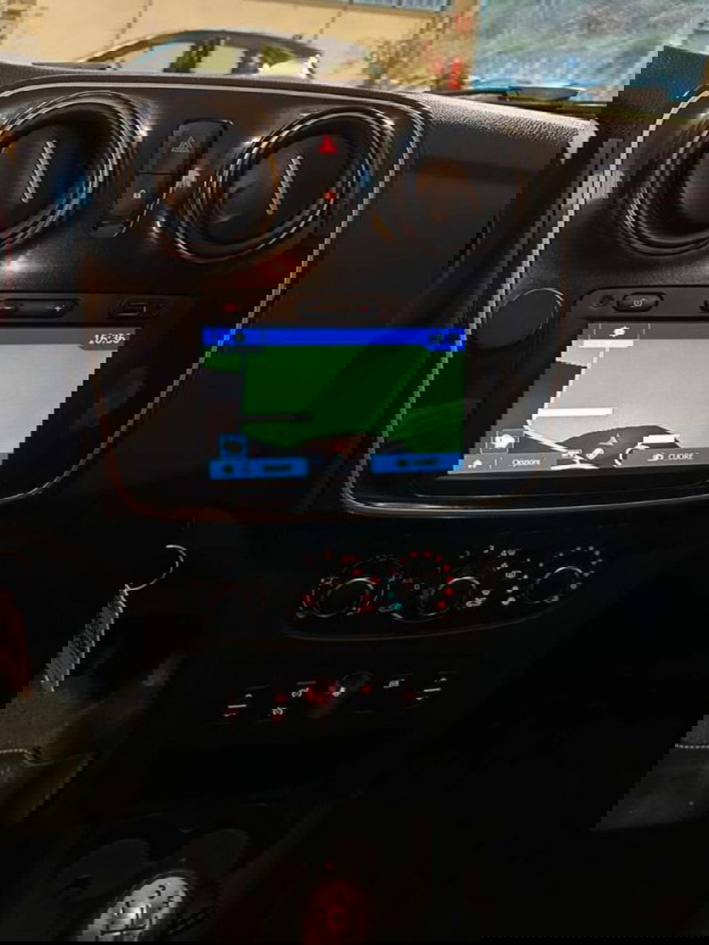 Dacia Sandero usata a Firenze (9)