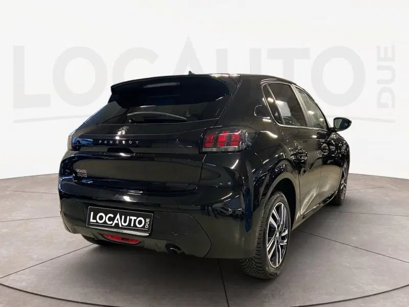 Peugeot 208 usata a Torino (4)