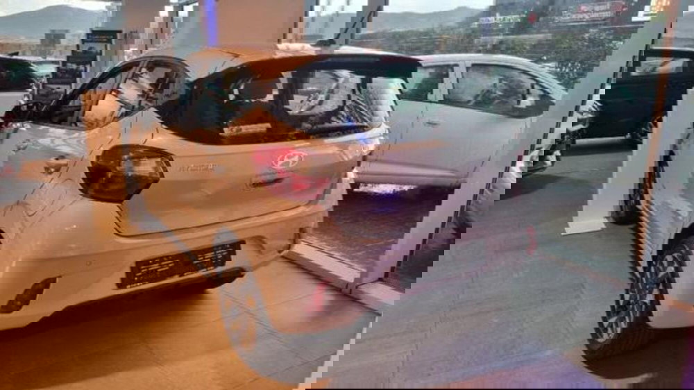 Hyundai i10 nuova a Savona (2)