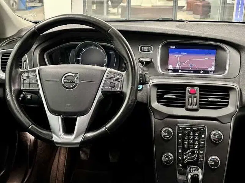 Volvo V40 usata a Macerata (15)