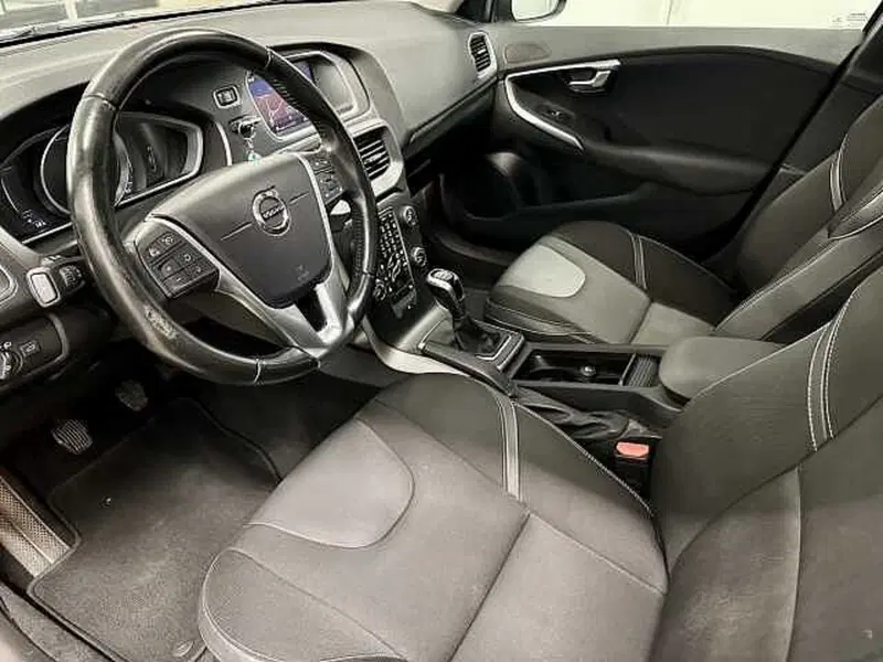 Volvo V40 usata a Macerata (7)