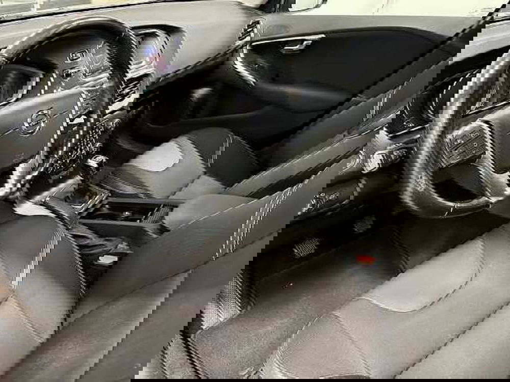 Volvo V40 usata a Macerata (7)