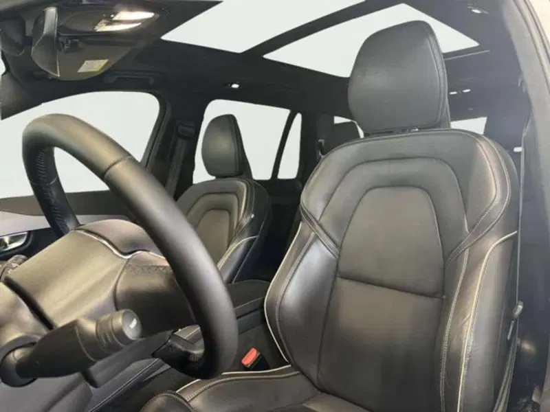 Volvo XC90 usata a Firenze (12)