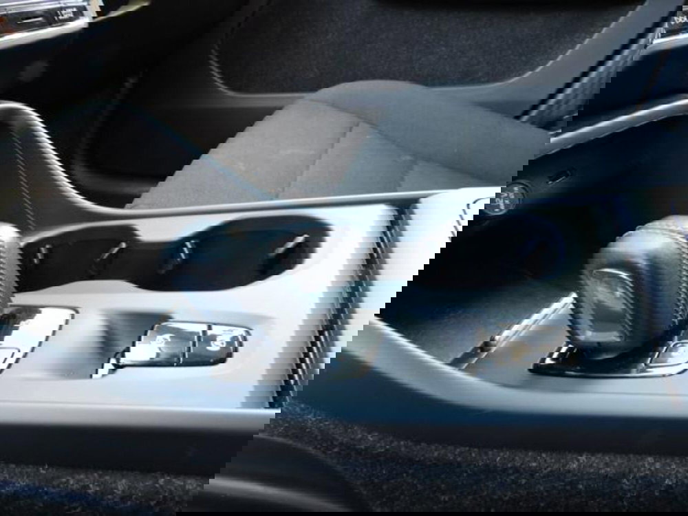 Volvo XC40 usata a Firenze (17)