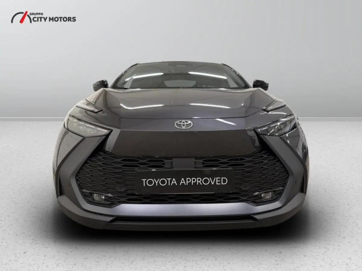 Toyota Toyota C-HR usata a Monza e Brianza (2)