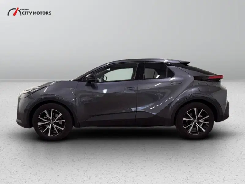 Toyota Toyota C-HR usata a Monza e Brianza (3)