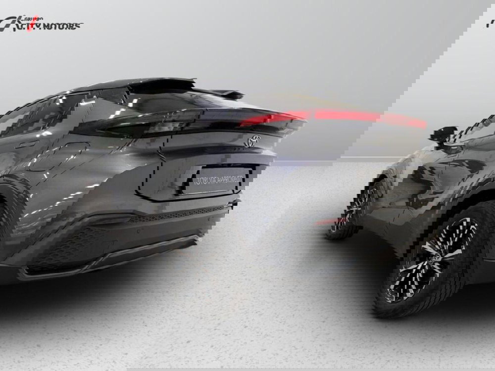 Toyota Toyota C-HR usata a Monza e Brianza (4)