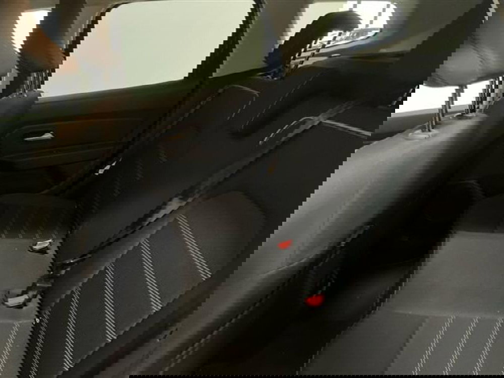 Dacia Duster usata a Como (19)