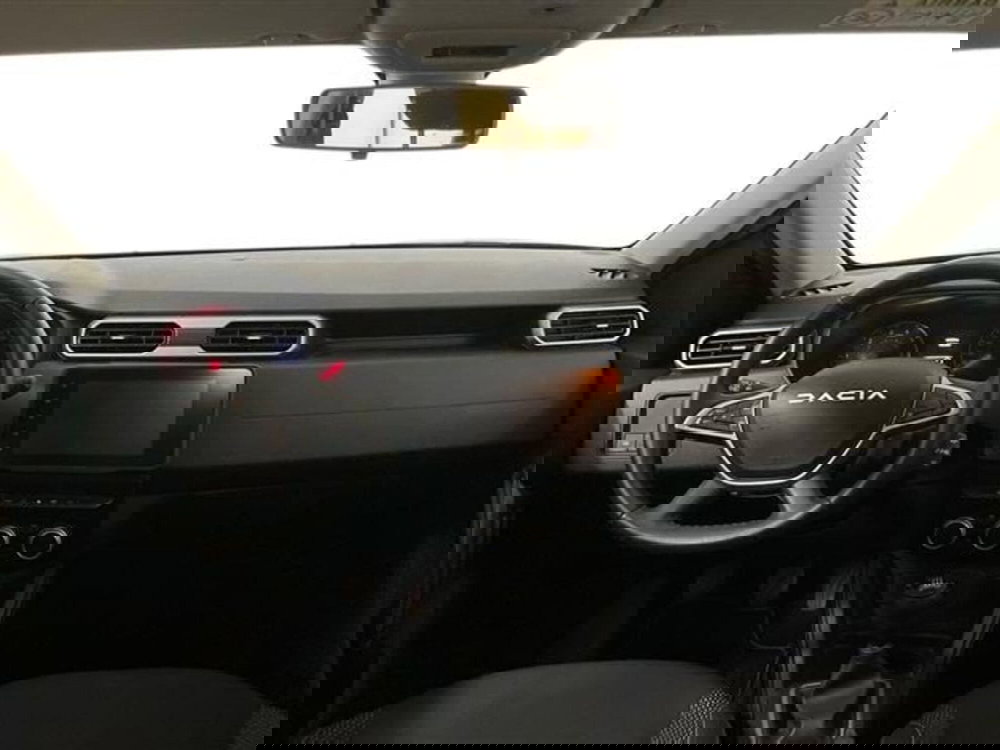 Dacia Duster usata a Como (9)