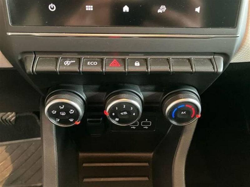 Renault Clio usata a Como (19)