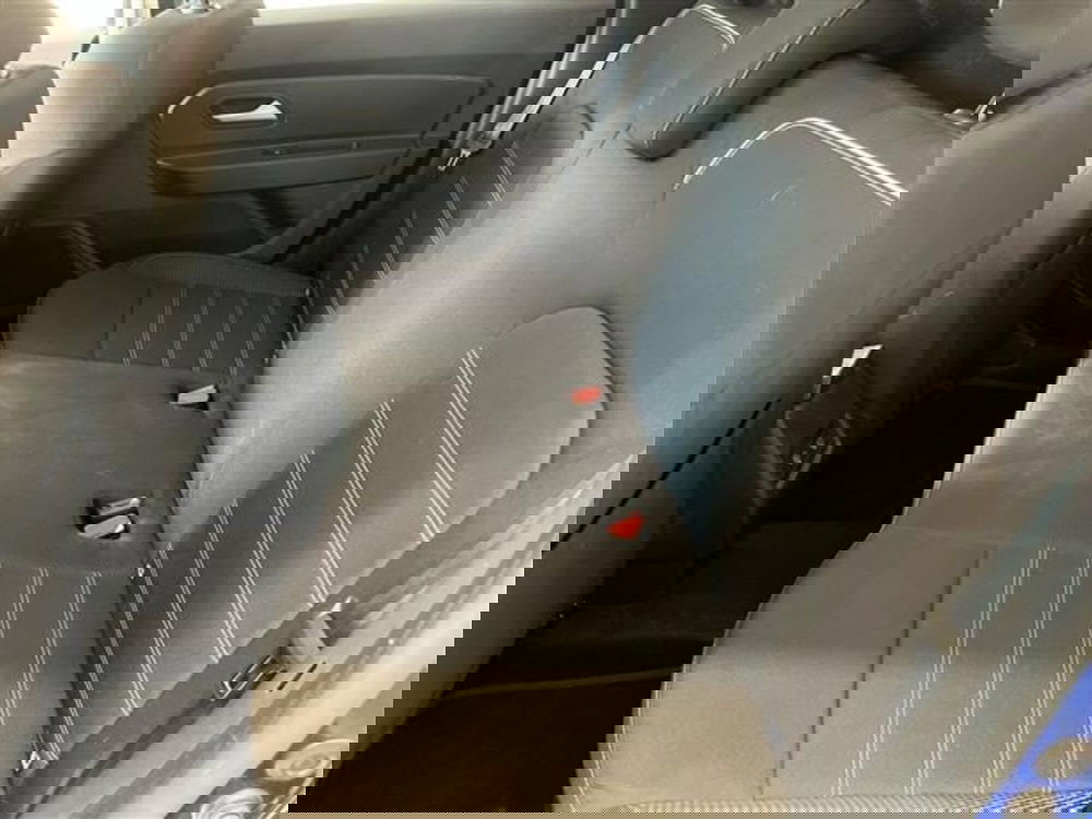 Dacia Duster usata a Como (12)