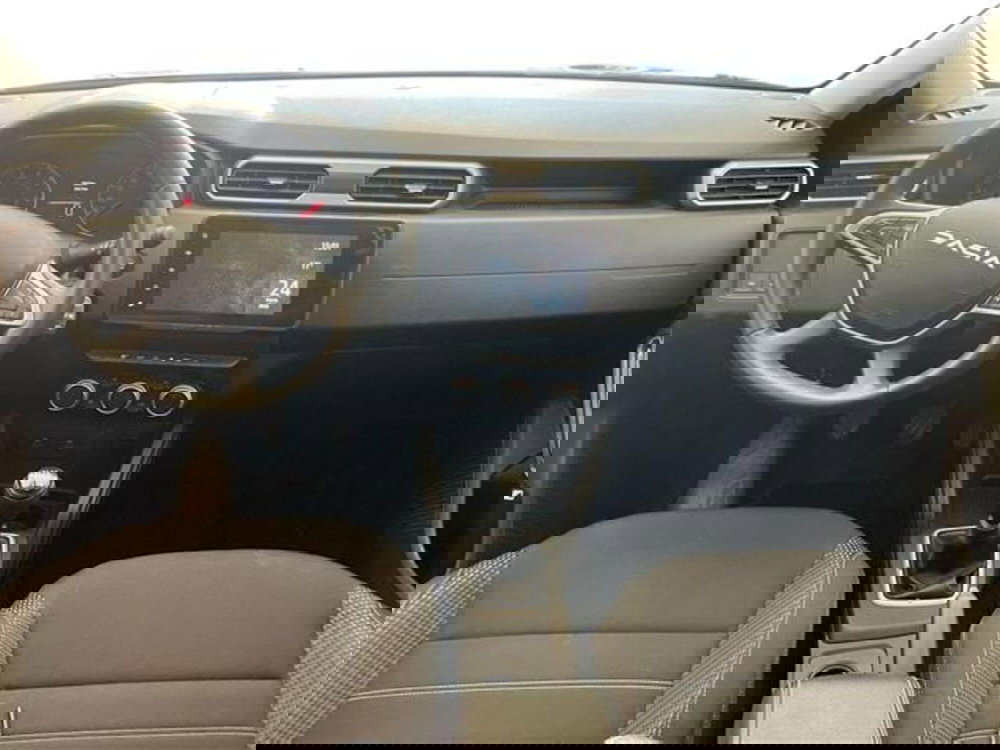 Dacia Duster usata a Como (9)