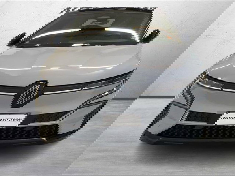 Renault Megane E-Tech Electric usata a Como (2)