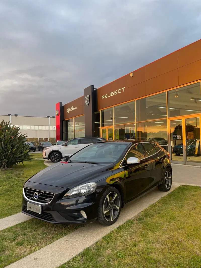 Volvo V40 usata a Sassari
