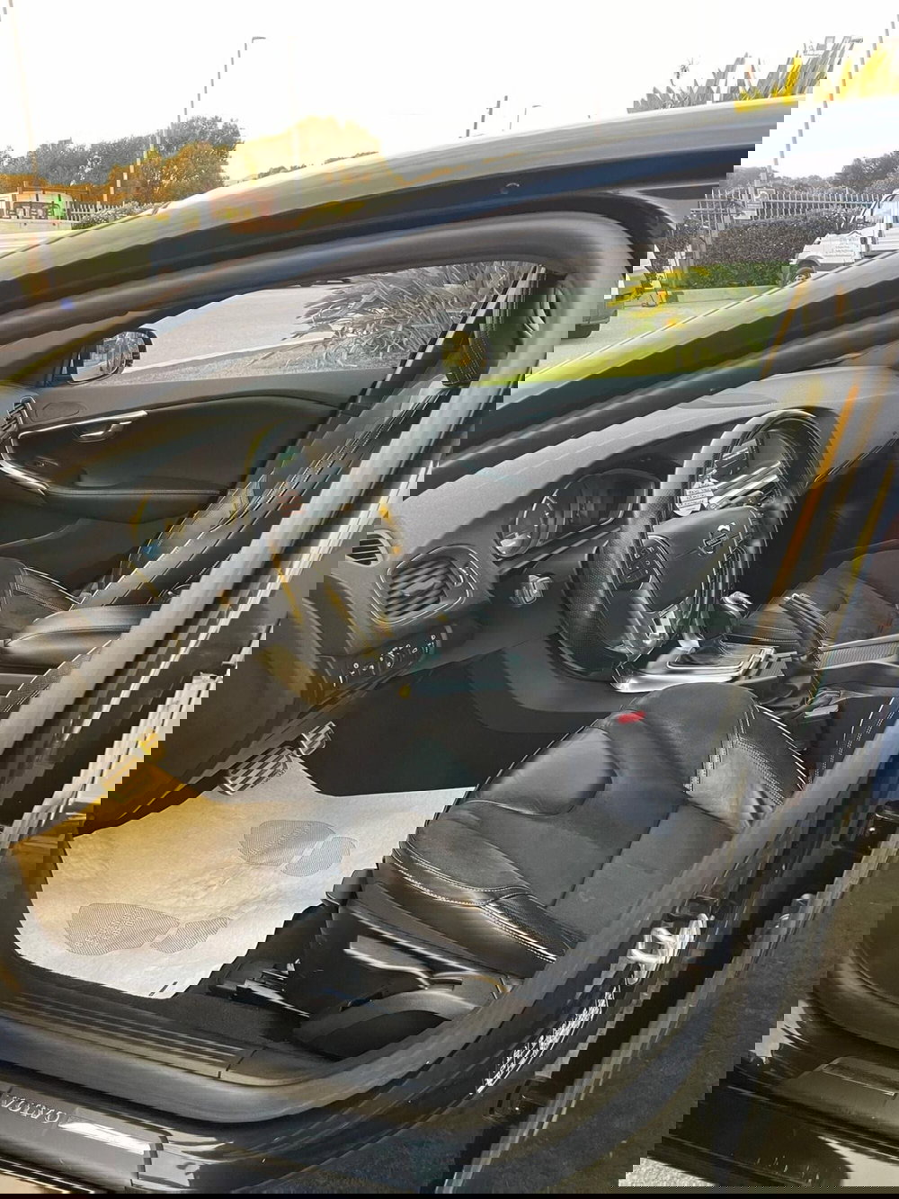 Volvo V40 usata a Sassari (12)