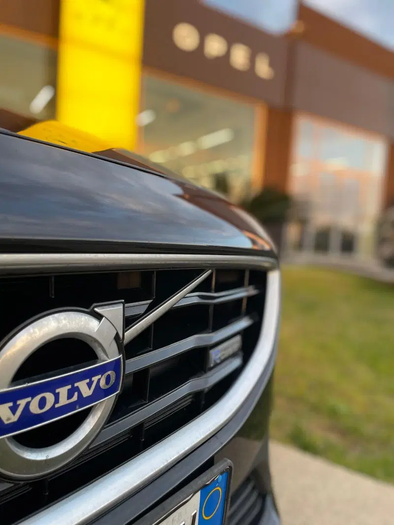 Volvo V40 usata a Sassari (16)