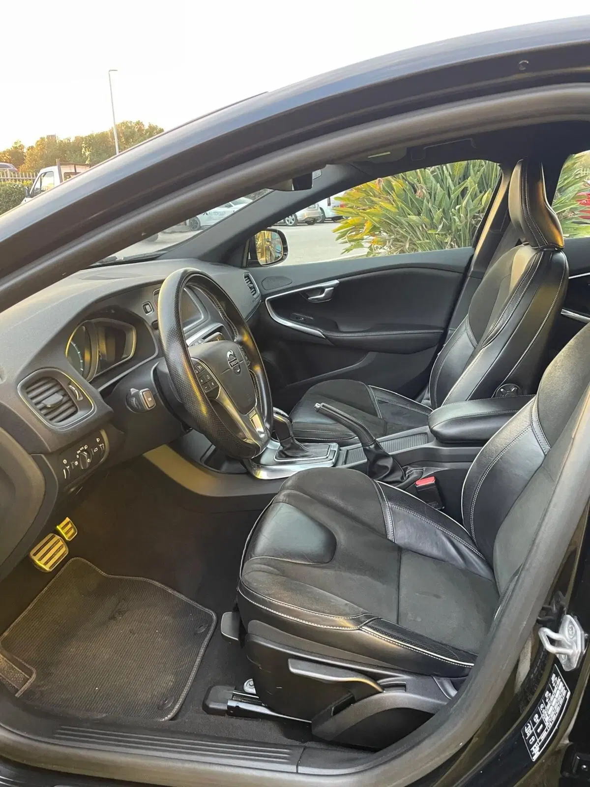 Volvo V40 usata a Sassari (17)