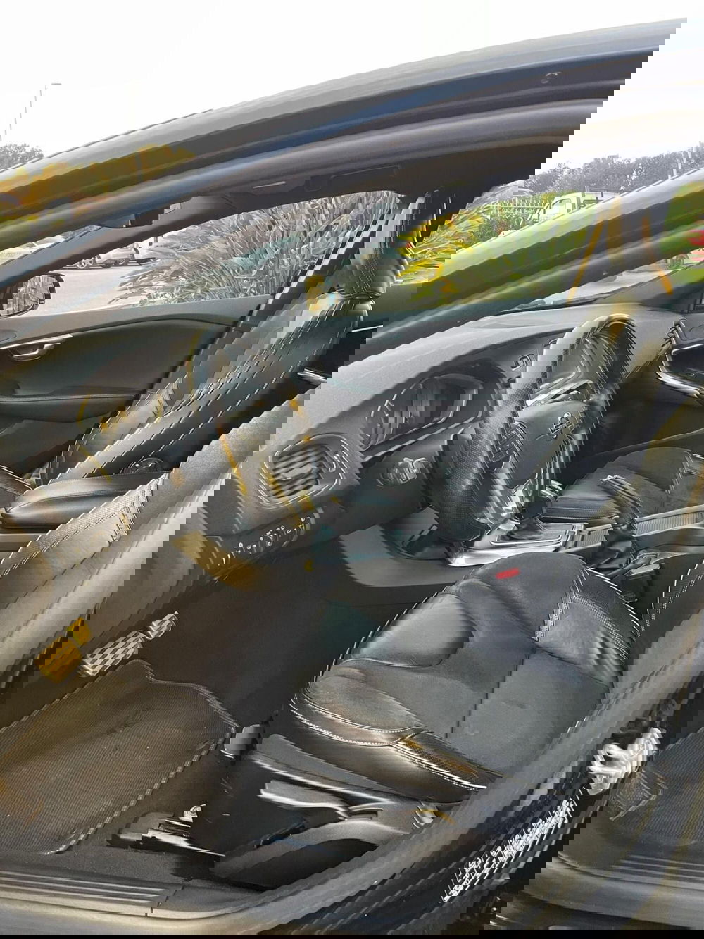 Volvo V40 usata a Sassari (17)