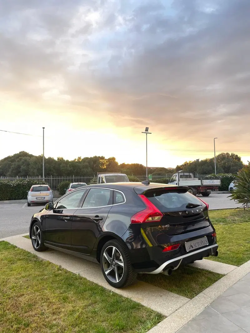 Volvo V40 usata a Sassari (3)
