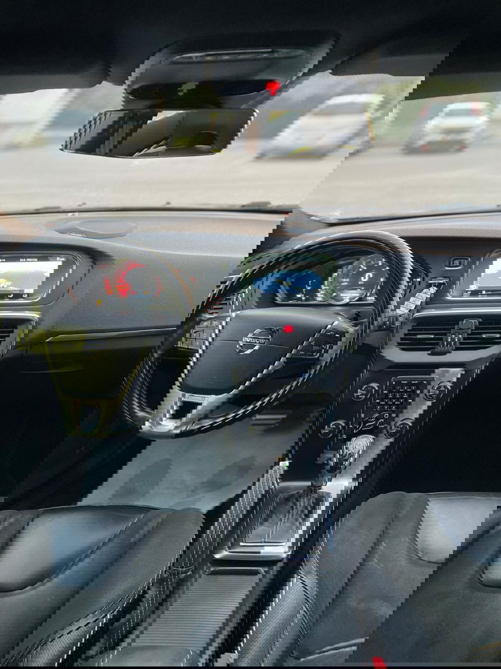 Volvo V40 usata a Sassari (4)