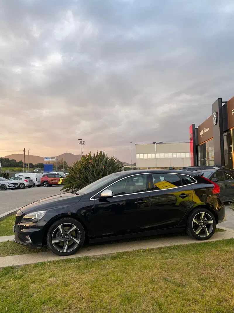 Volvo V40 usata a Sassari (5)