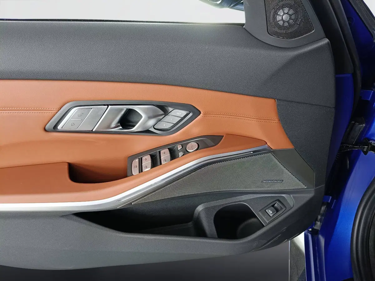 BMW Serie 3 Touring nuova a Ascoli Piceno (17)