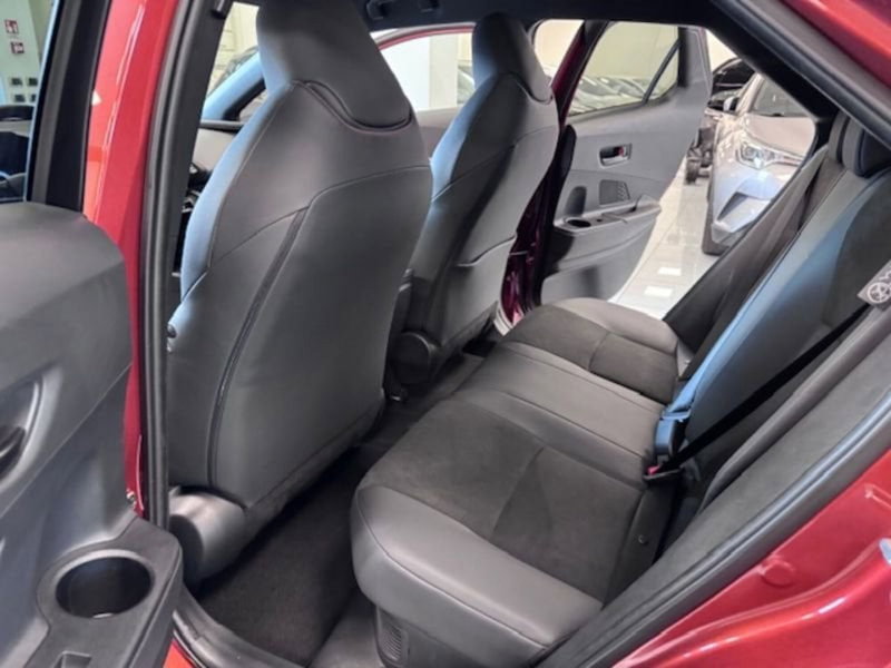 Toyota Toyota C-HR usata a Prato (11)