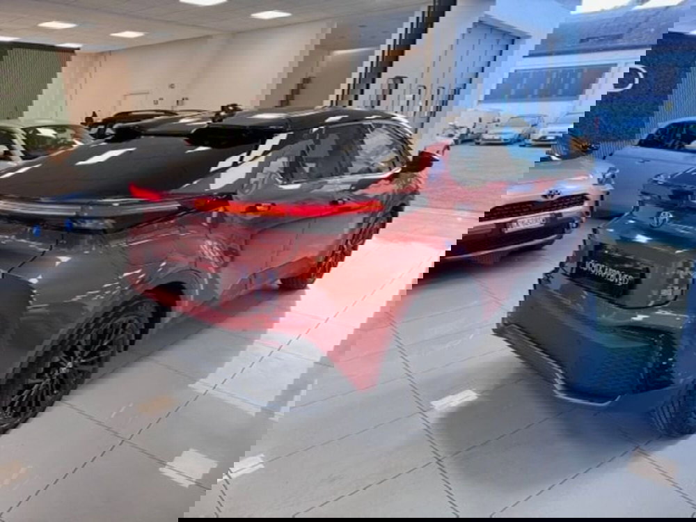 Toyota Toyota C-HR usata a Prato (4)