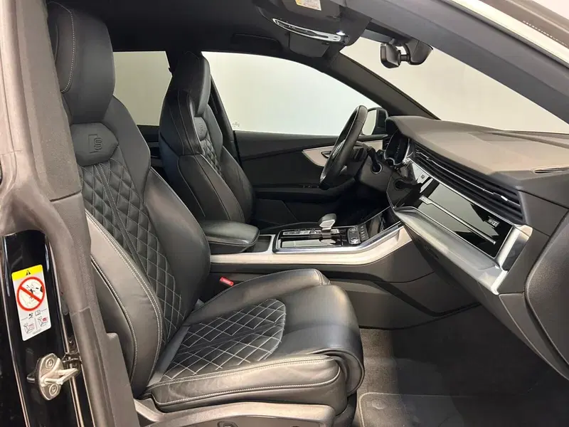 Audi Q8 usata a Napoli (3)
