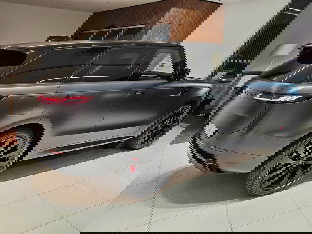 Land Rover Range Rover Sport nuova a Napoli (3)