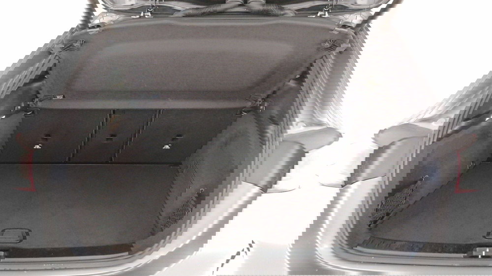 Mercedes-Benz GLA SUV usata a Roma (10)