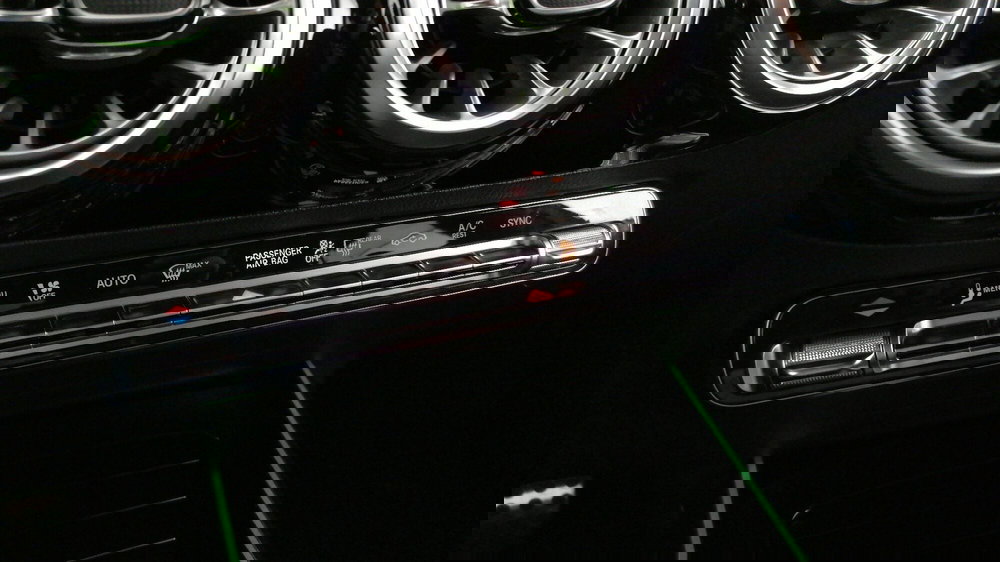 Mercedes-Benz GLA SUV usata a Roma (15)