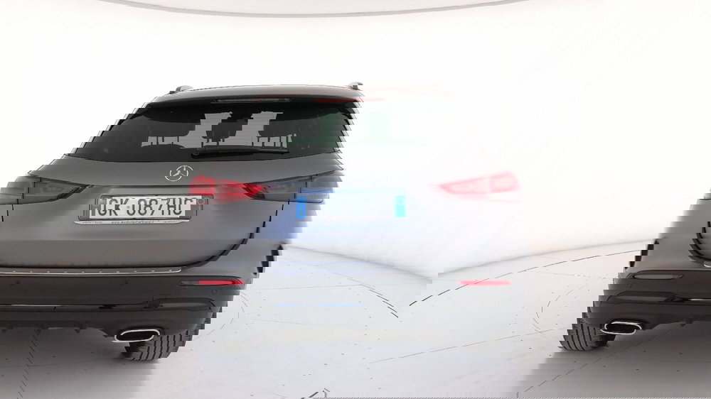 Mercedes-Benz GLA SUV usata a Roma (4)