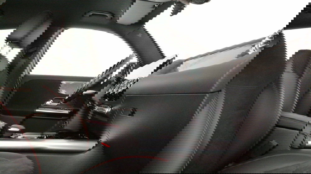 Mercedes-Benz GLA SUV usata a Roma (6)