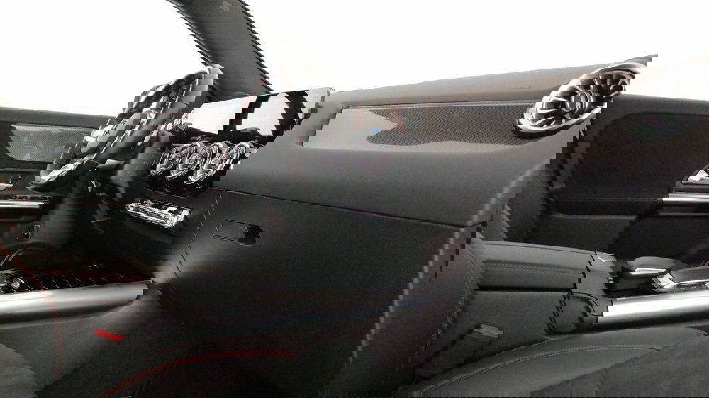 Mercedes-Benz GLA SUV usata a Roma (7)