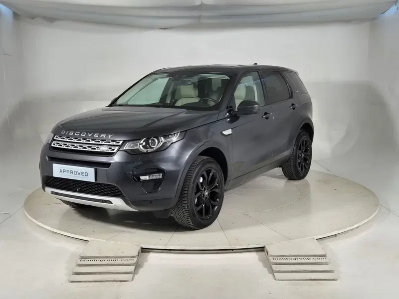 Land Rover Discovery Sport usata a Alessandria