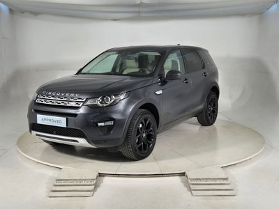 Land Rover Discovery Sport 2.0 TD4 180 CV HSE Luxury del 2019 usata a Alessandria
