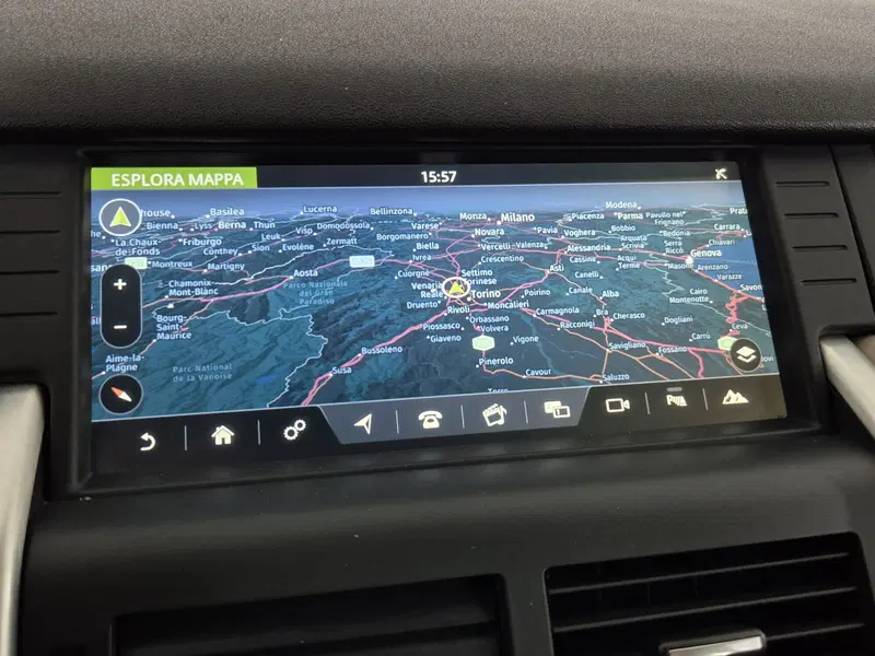 Land Rover Discovery Sport usata a Alessandria (12)