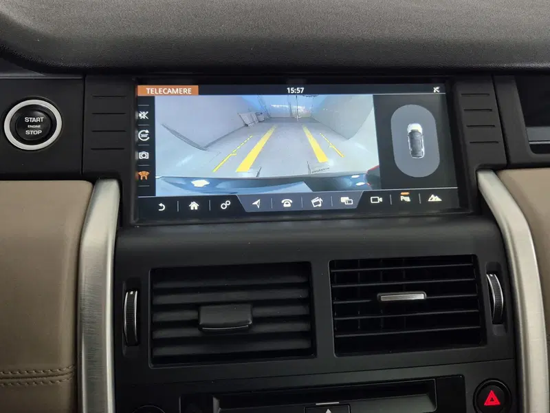 Land Rover Discovery Sport usata a Alessandria (16)