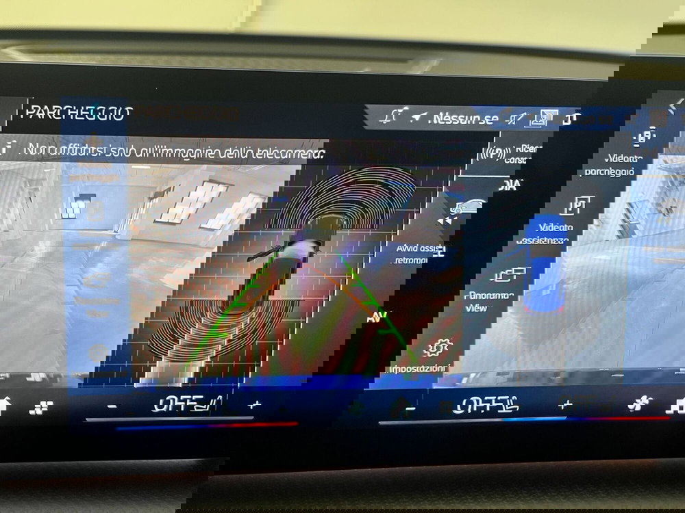 BMW X1 nuova a Torino (16)